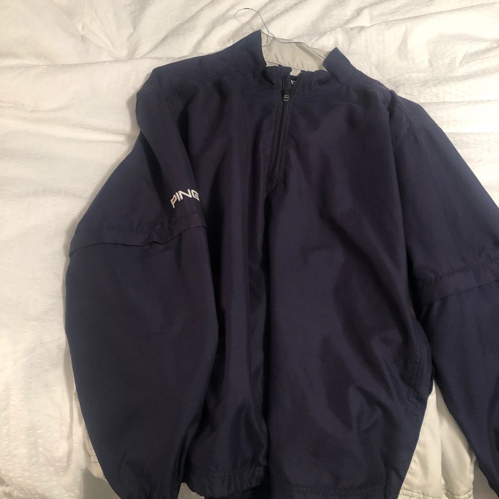 Ping windbreaker